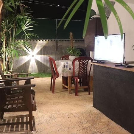 Indunil Place Hiriketiya Dikwella Luaran gambar
