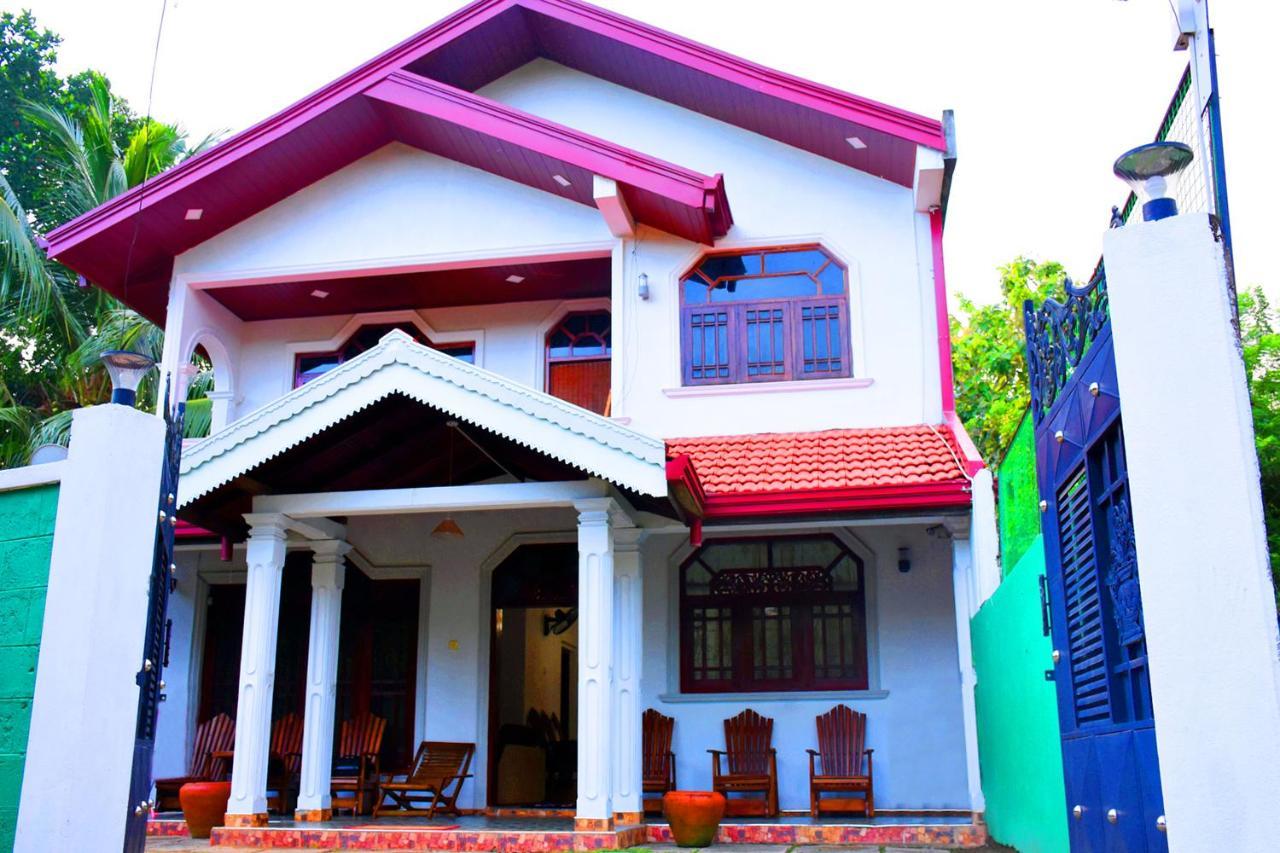 Indunil Place Hiriketiya Dikwella Luaran gambar