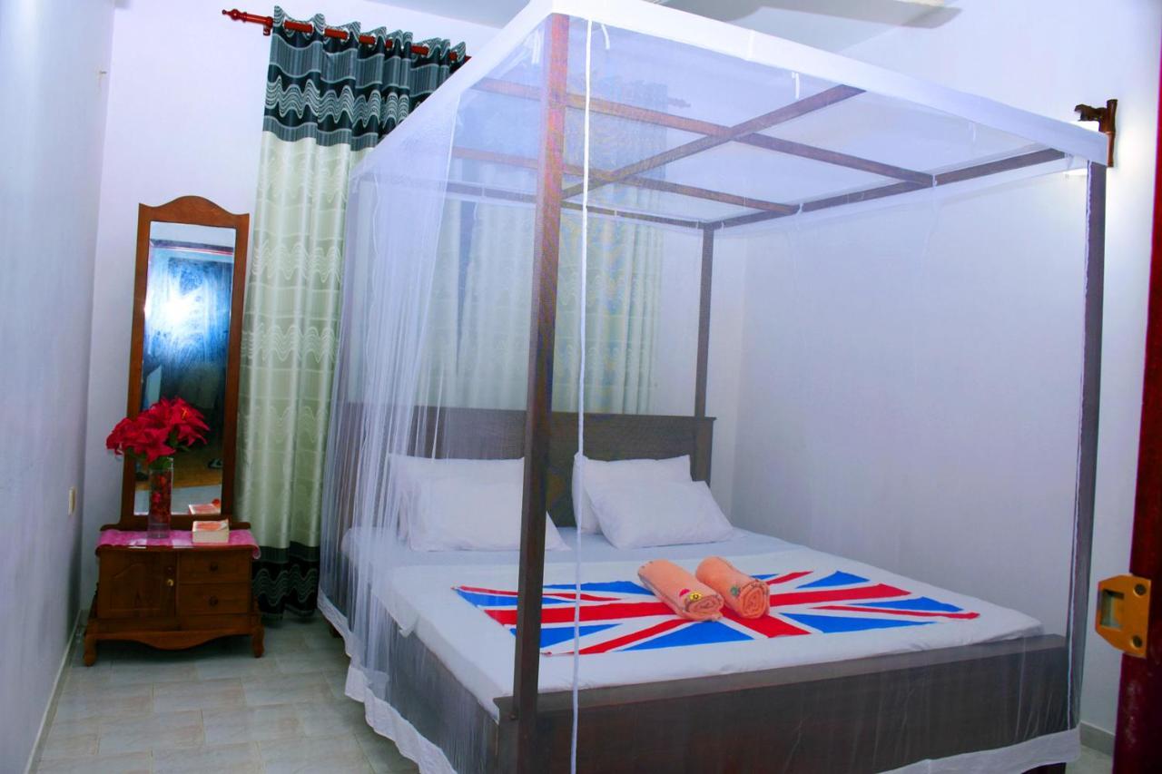 Indunil Place Hiriketiya Dikwella Luaran gambar